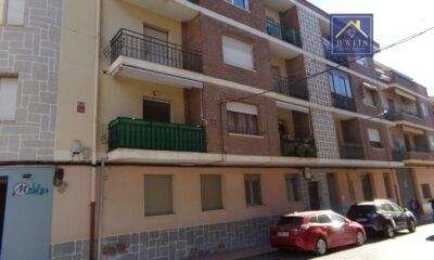 Spacious Three Bedroom Apartment Caudete